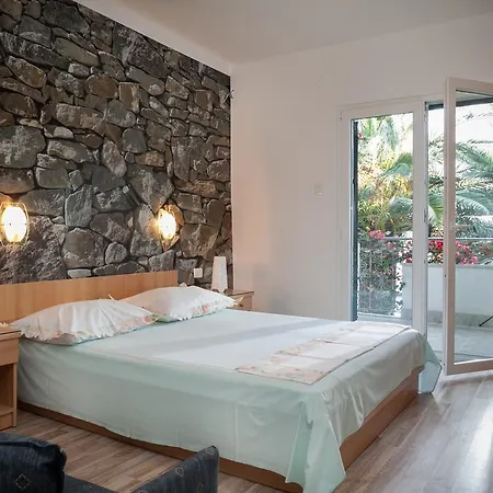 Holiday Porat * Podgora